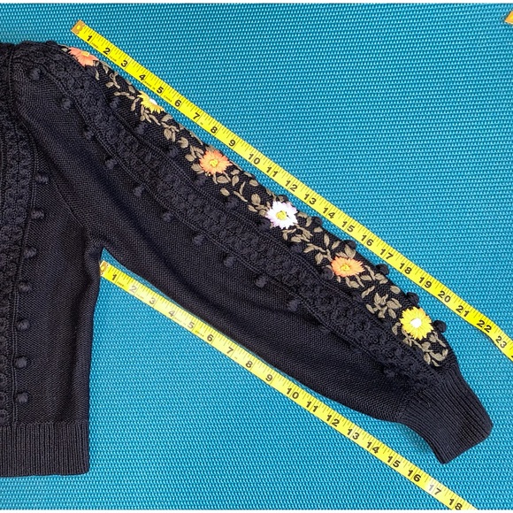 Alice + Olivia Kitty Floral Puff Sleeve Wool Blend Black Cardigan Sweater - Picture 13 of 16